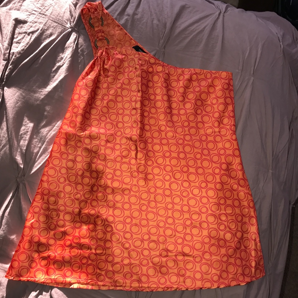 Silk one shoulder shirt.