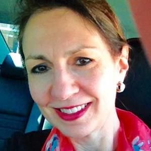 Meet your Posher, Leigh