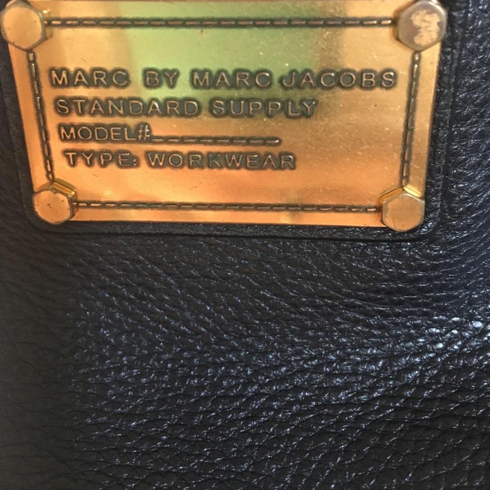 Marc Jacobs Crossbody purse