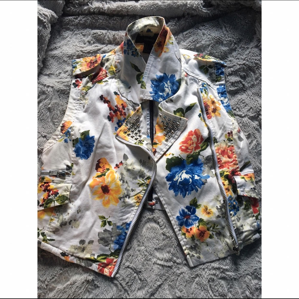 Forever 21 Floral Vest