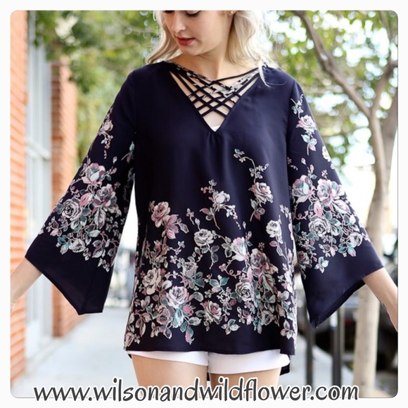 Tops - Floral Print Top