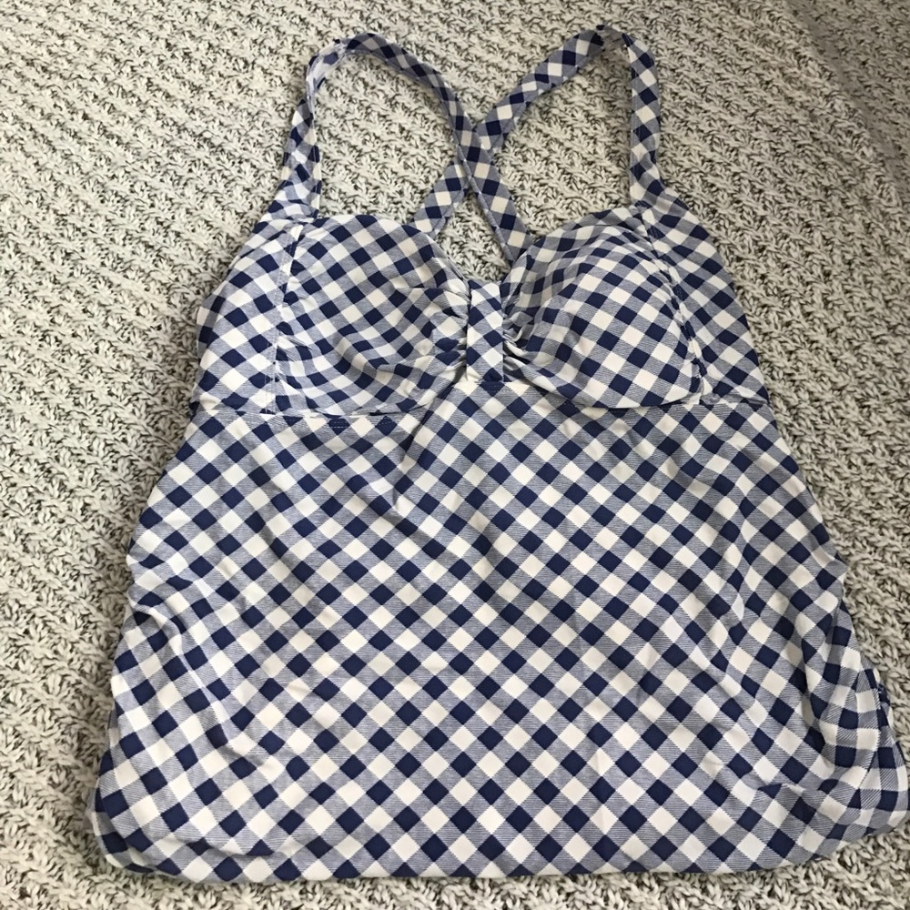 Maternity bathing suit 🚨TRADES WELCOMED🚨