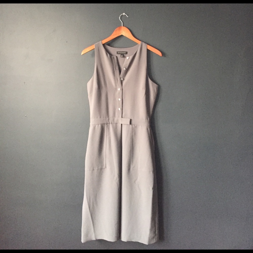 Banana Republic dress cinched waist, pockets