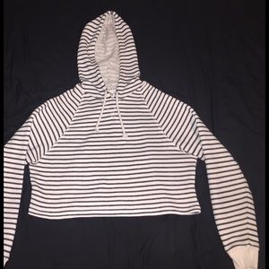 Cropped black and white stripped hoodie