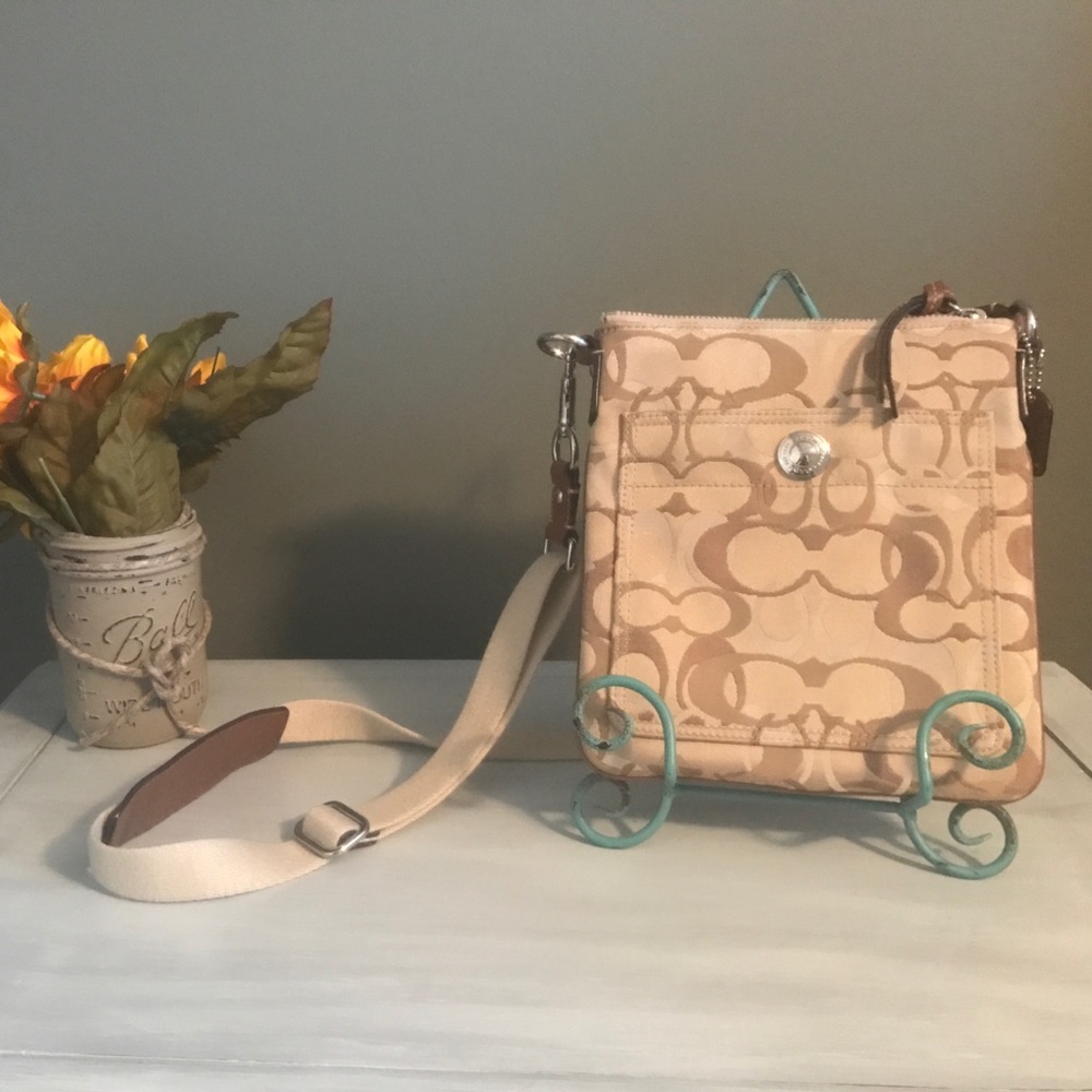 Like new Coach side bag