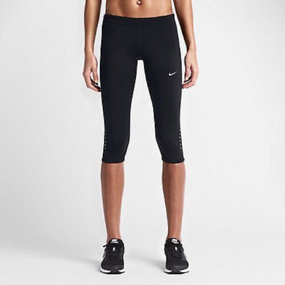 Brand new Nike reflective mesh capris leggings