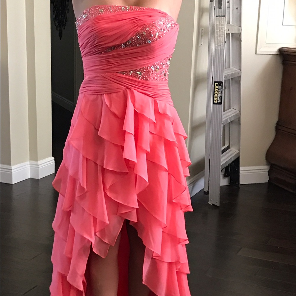 Formal sz 4 Cache dress