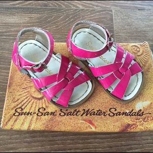 Salt water Sandals☀️