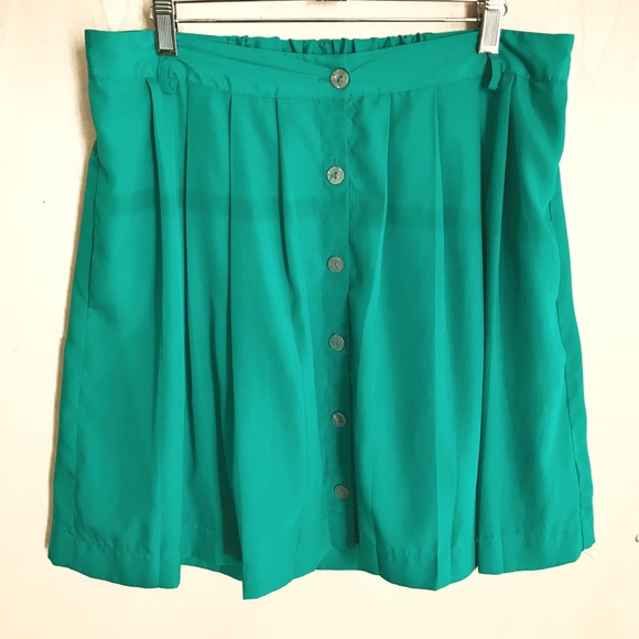 Target Skirt - Picture 2 of 3