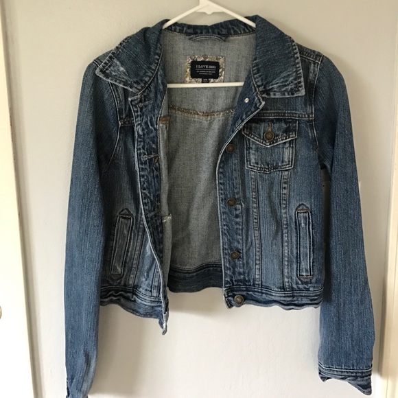 Forever 21 Jackets & Blazers - Fitted Denim Jacket