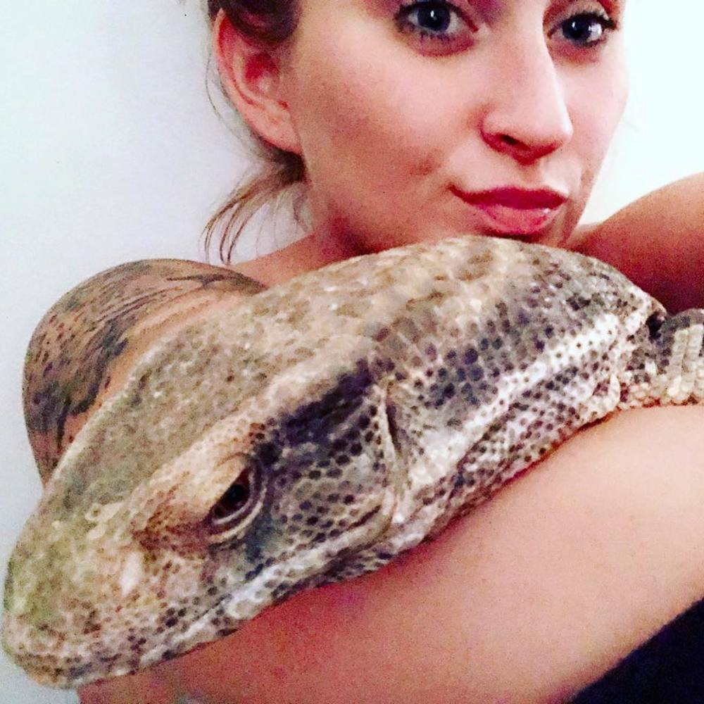 Meet your Posher, Brielle