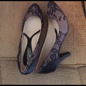 Nude with black lace over lay and satin 2in heal.