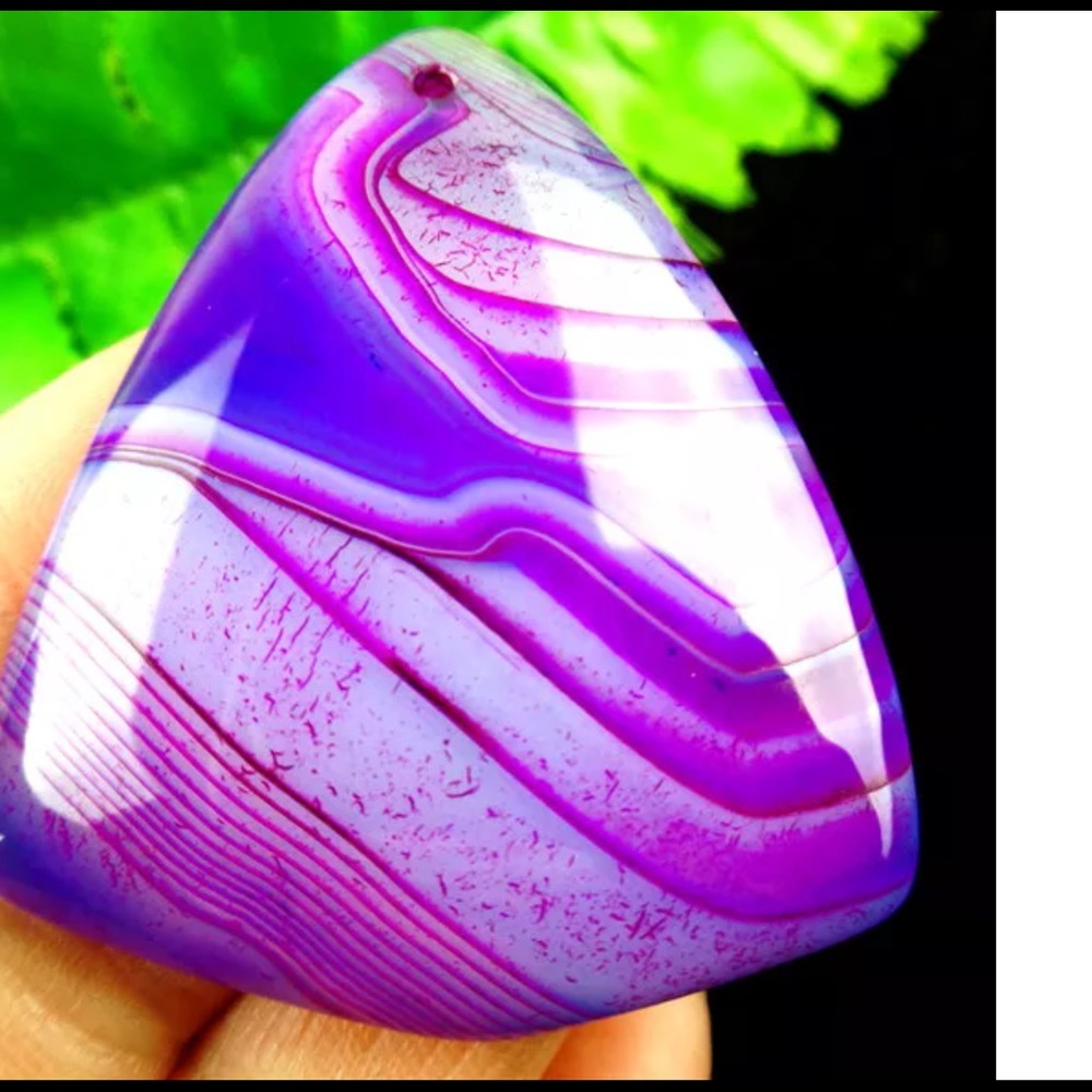✅✅Purple stripes onyx agate fish head pendant