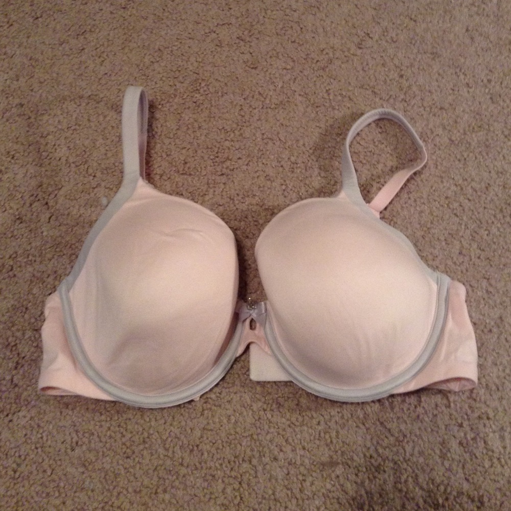VS Body by Victoria perfect coverage bra