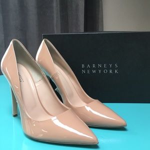 BRAND NEW. Barneys New York Nataly pumps.