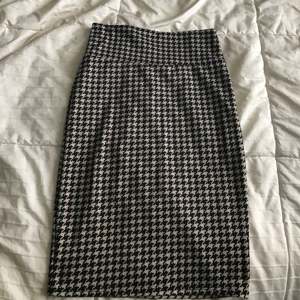 Lularoe Cassie Skirt