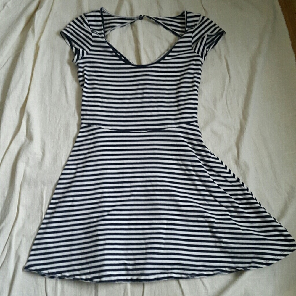 White & navy blue dress