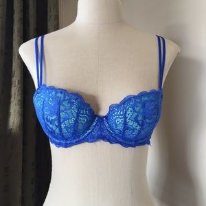 PINK Victoria Secret bra