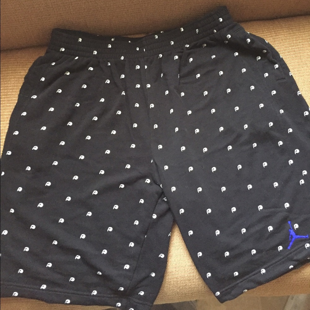 MENS NIKE JORDAN SHORTS