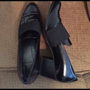 Beautiful designer black loafers!