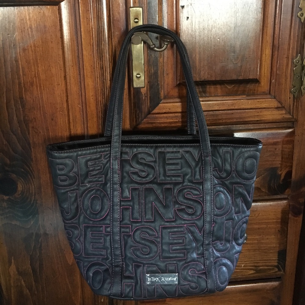 Betseyville tote