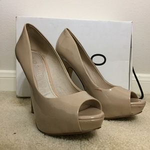 ALDO Somilleda Nude Patent Pumps