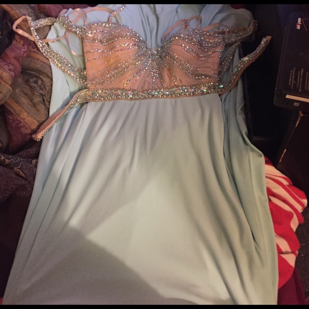 Prom dress