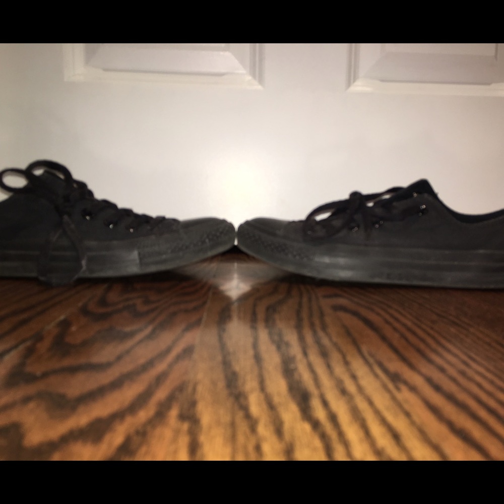 Black Converse