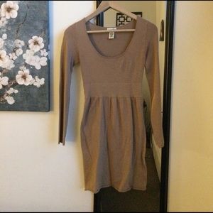 Brown long sleeve dress