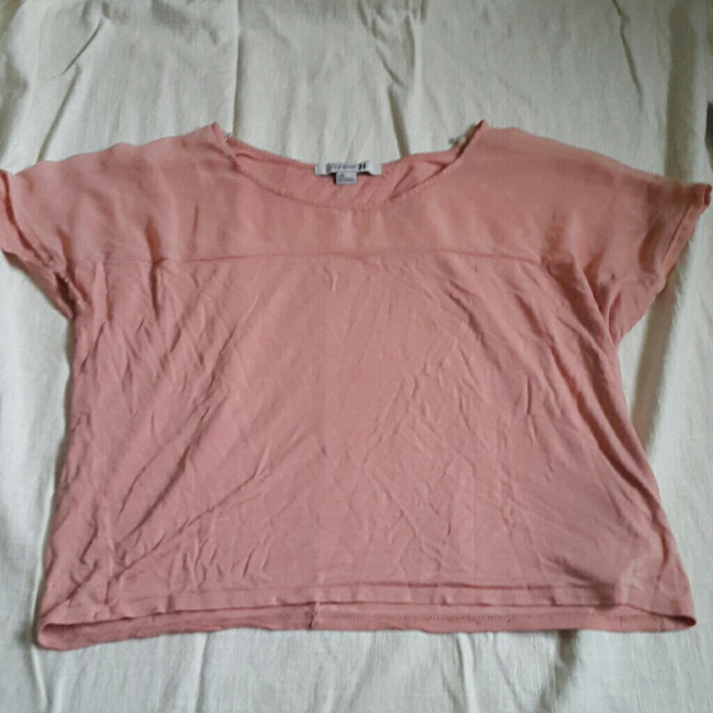 Cute light pink top