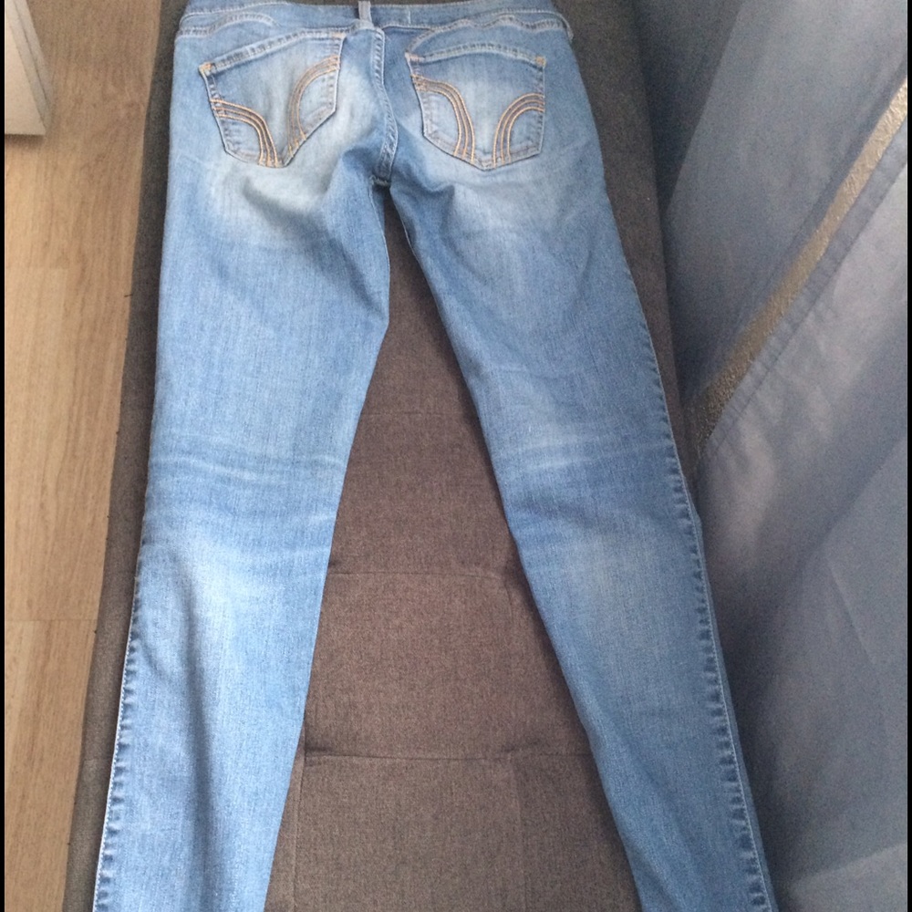 Hollister skinny jeans