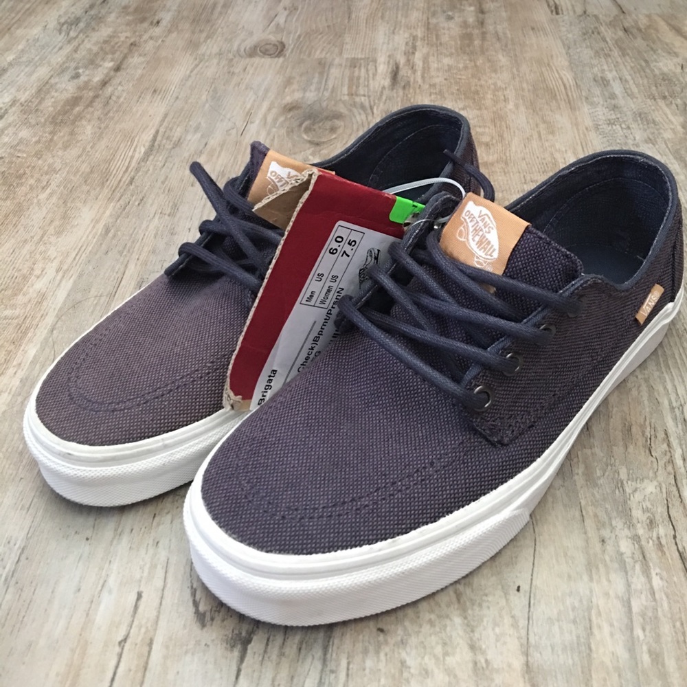 BRAND NEW BRIGATA VANS SHOES