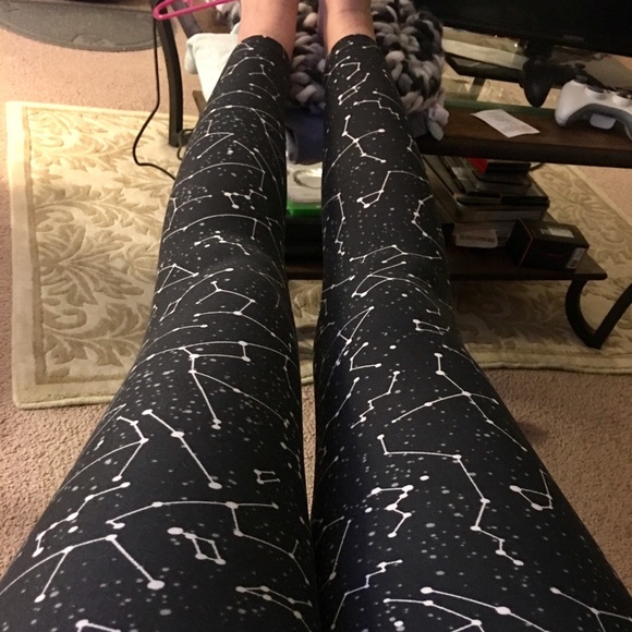 Lularoe constellation leggings!🦄🦄🦄 - Picture 3 of 3