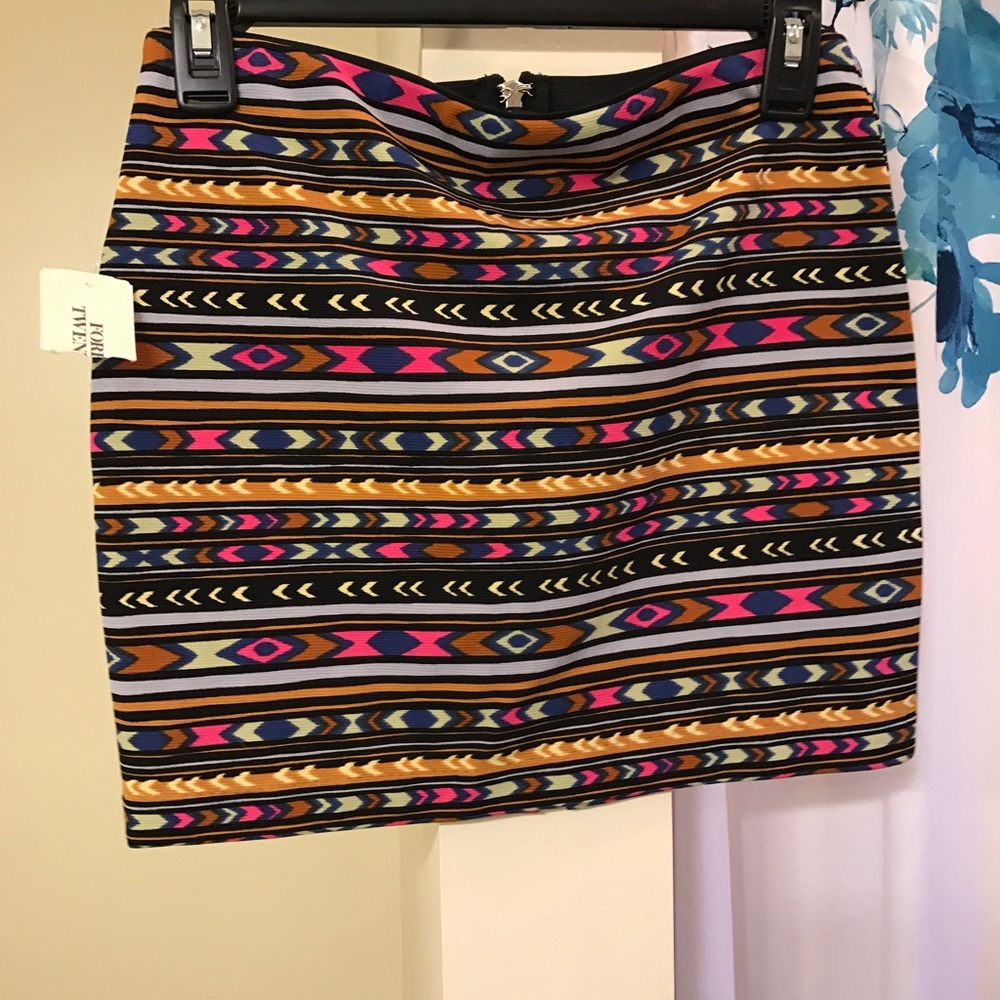 Multi color mini skirt
