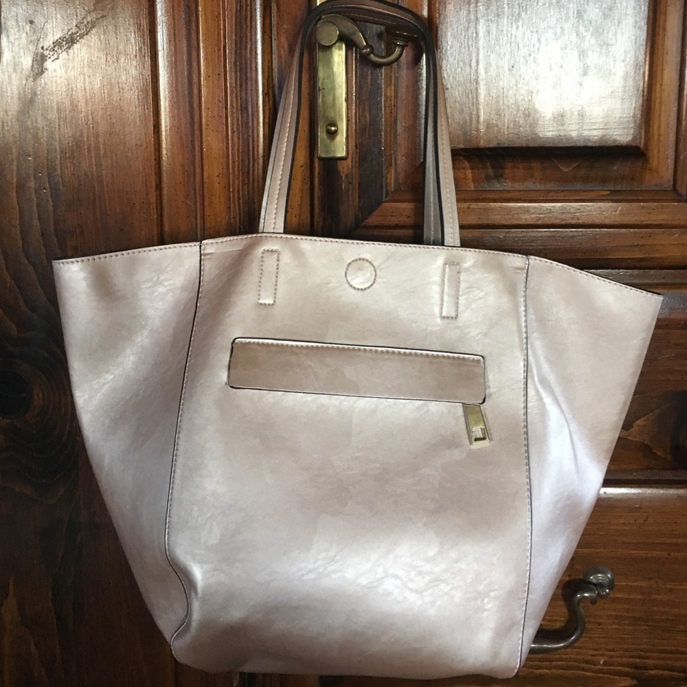 Kenneth Cole tote