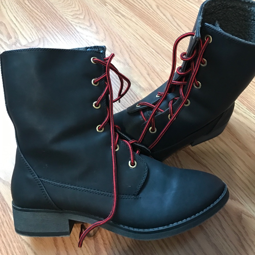 black booties
