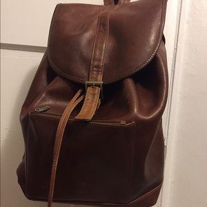 Wilsons Leather Backpack (18x5x15)