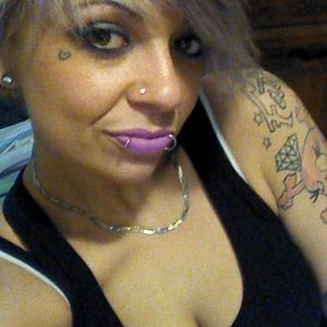 Meet your Posher, Chloe