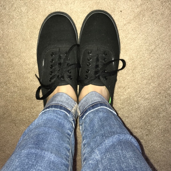 Vans Shoes - All Black Lo Pro Vans