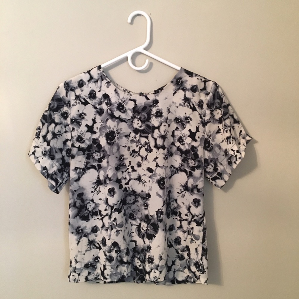 Black and White Floral Top