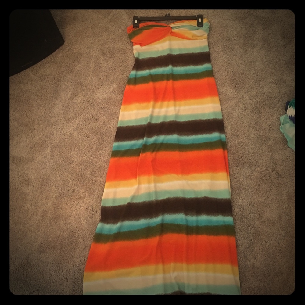 Strapless dress size small never worn