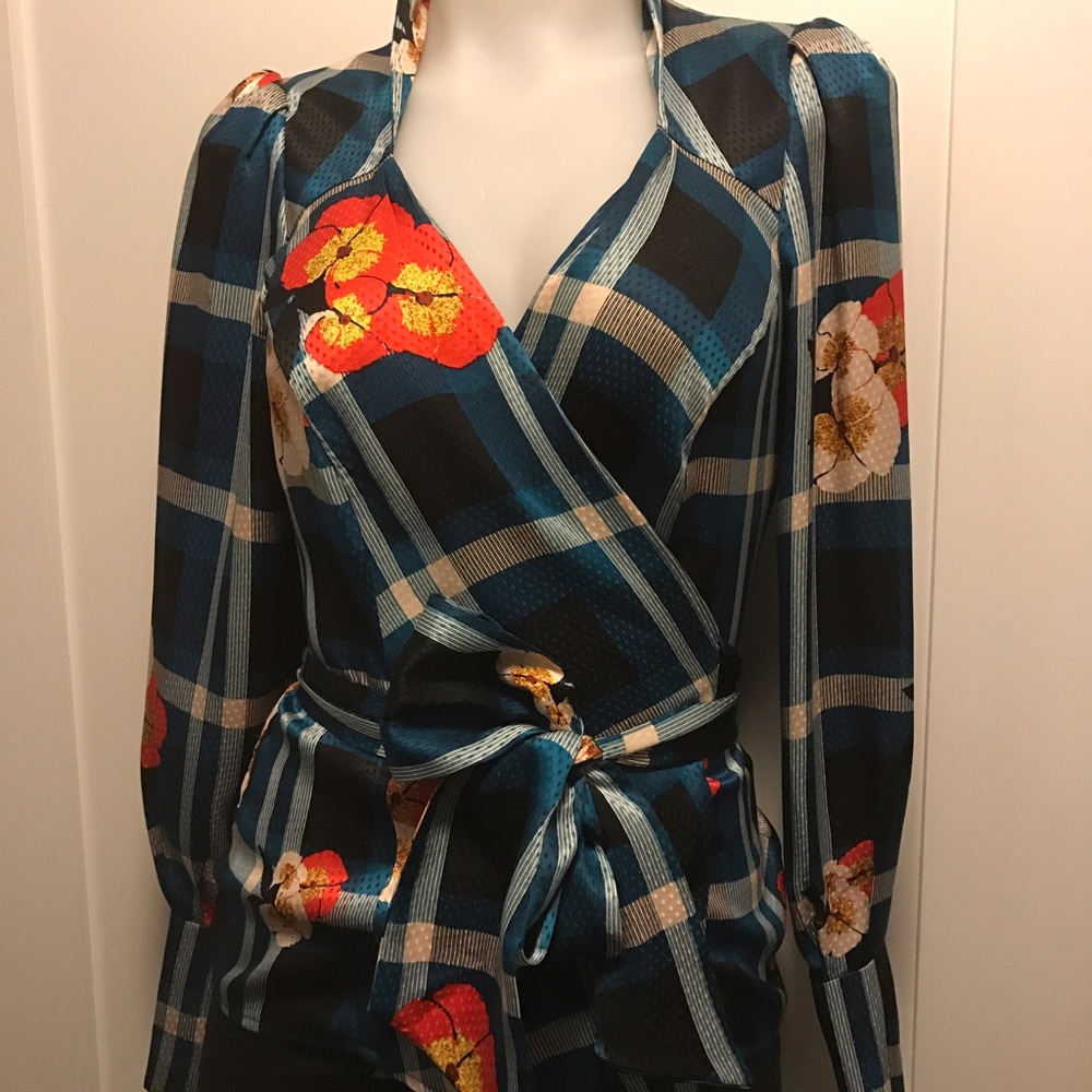 DVF blouse - Picture 2 of 5