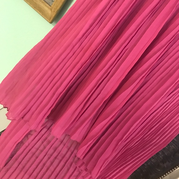 Versatile pink skirt - Picture 4 of 4