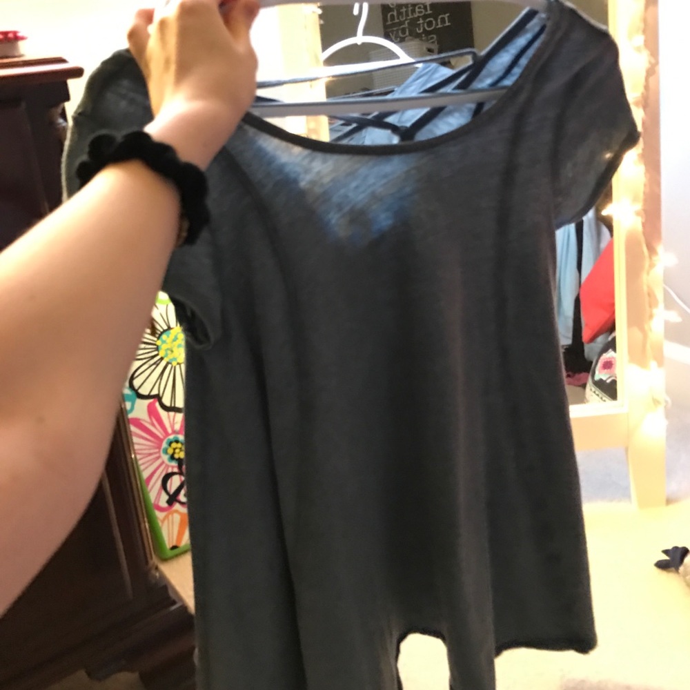 Lace up tee