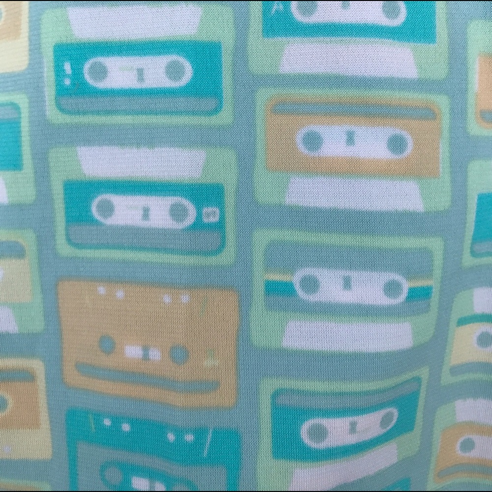 NEW LulaRoe Azure Skirt in RARE Cassette Print
