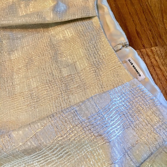 ✨Club Monaco off-white + silver metallic minidress - Picture 4 of 4