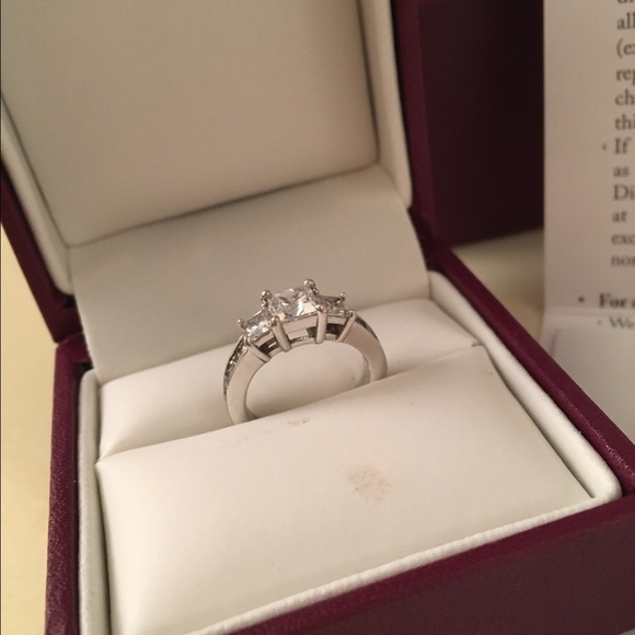Helzberg Engagement Ring Box Helzberg Engagement Ring Box