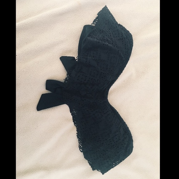 black bikini top - Picture 1 of 2