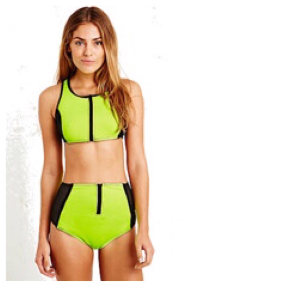 UNIF "Cooha" 2-piece swimsuit