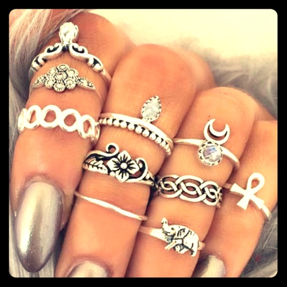 10 Piece Midi Ring Collection in silver boho style